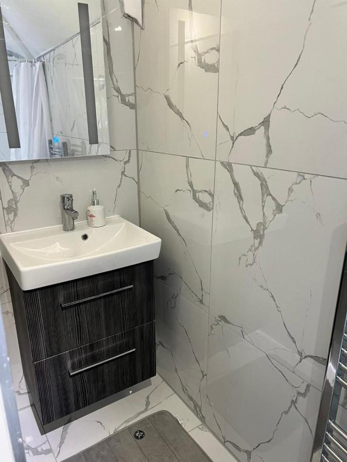 Lovely 2 Bedroom Flat With Roof Terrace In London Nw6 Ngoại thất bức ảnh