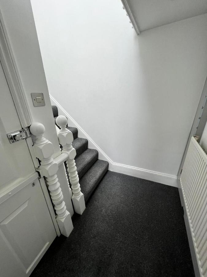 Lovely 2 Bedroom Flat With Roof Terrace In London Nw6 Ngoại thất bức ảnh