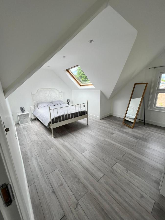 Lovely 2 Bedroom Flat With Roof Terrace In London Nw6 Ngoại thất bức ảnh