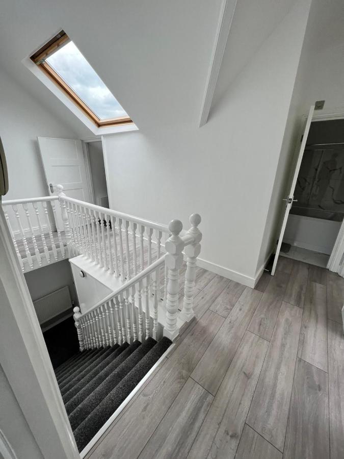 Lovely 2 Bedroom Flat With Roof Terrace In London Nw6 Ngoại thất bức ảnh